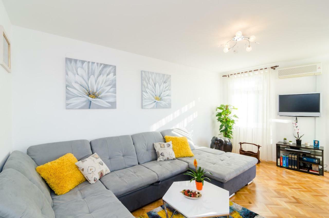 Sun City Apartment Dubrovnik Exterior foto
